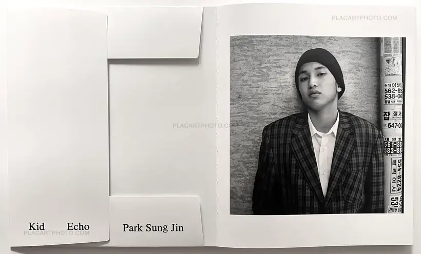 Park Sung Jin – Kid Echo (SIGNING AT PARIS PHOTO BOOTH I05)