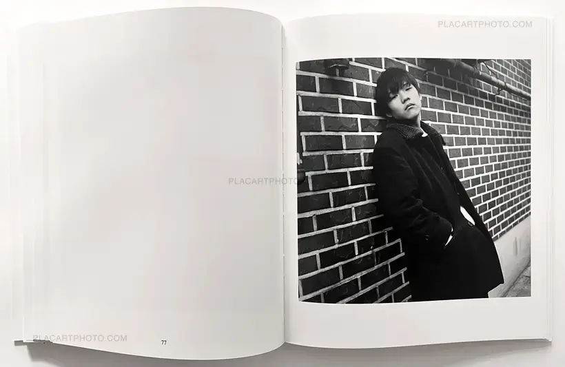 Park Sung Jin – Kid Echo (SIGNING AT PARIS PHOTO BOOTH I05)