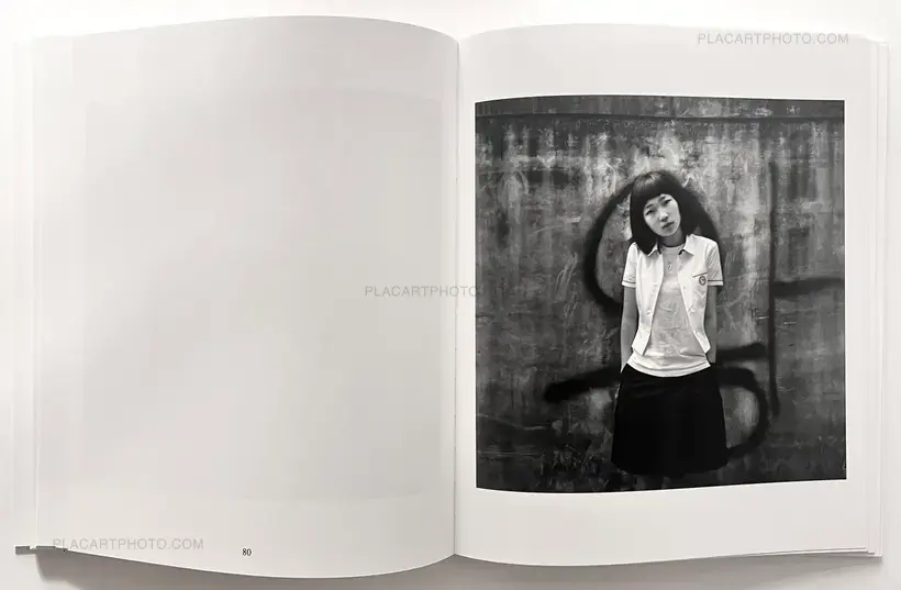 Park Sung Jin – Kid Echo (SIGNING AT PARIS PHOTO BOOTH I05)
