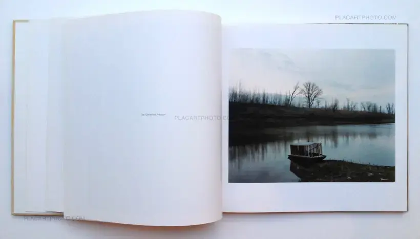 Alec Soth – Sleeping by the Mississippi (SIGNED)