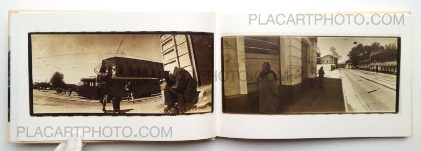 Boris Mikhailov: Am Boden/ By the Ground + Die Dämmerung/ At Dusk