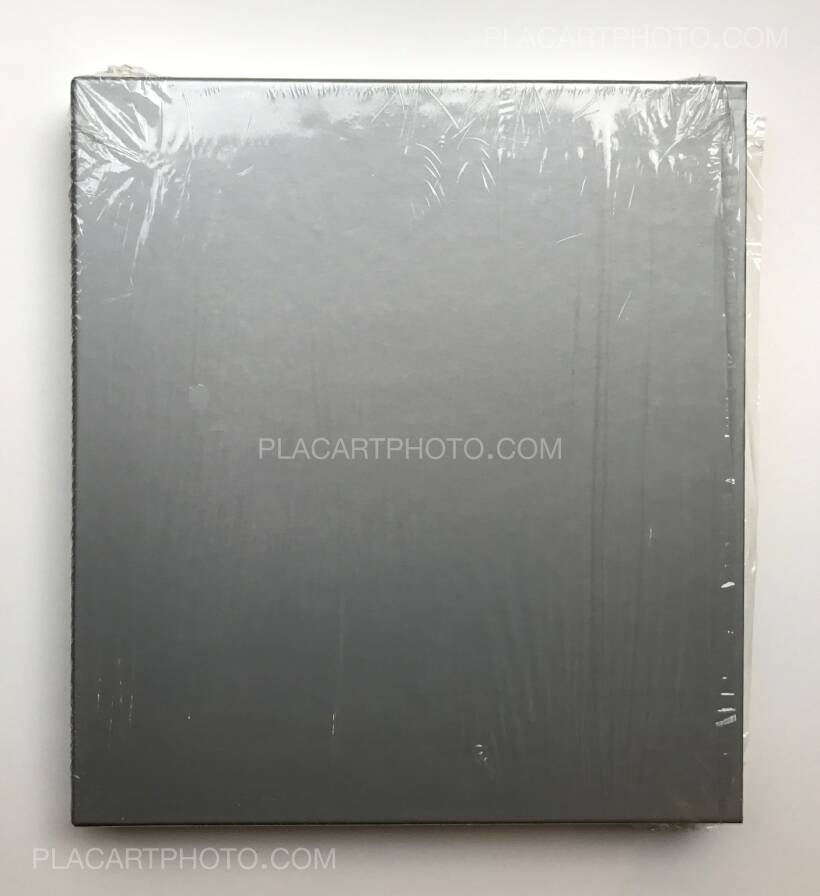 Hiroshi Sugimoto: Theaters, Sonnabend Sundell Editions, 2000