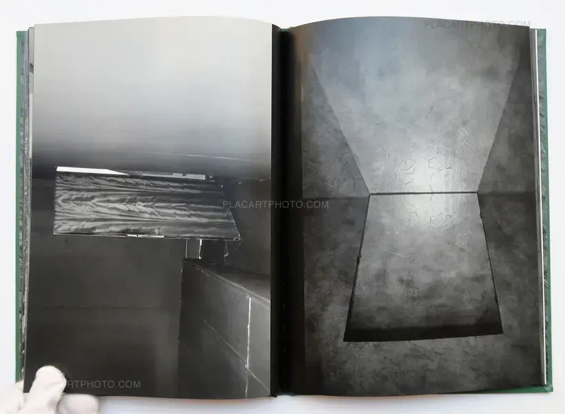 Dirk Braeckman – Z.z.(t) vol 1 & 2
