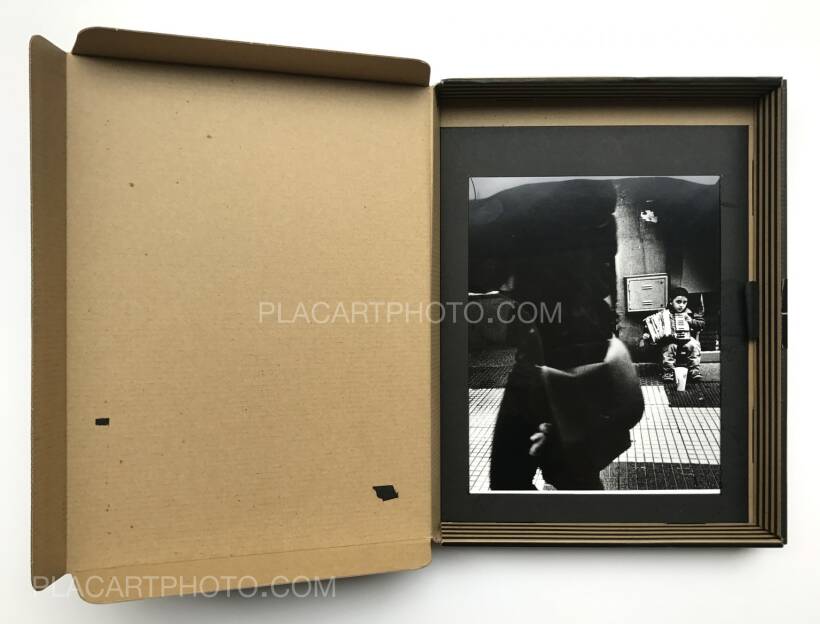 Daido Moriyama: Buenos Aires (LTD & SIGNED WITH PRINT