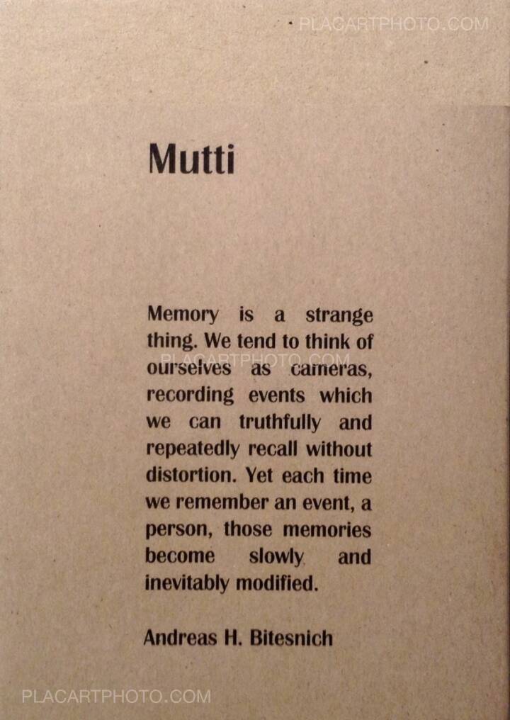 Andreas H. Bitesnich: Mutti (ONLY 100 COPIES SIGNED WITH PRINT