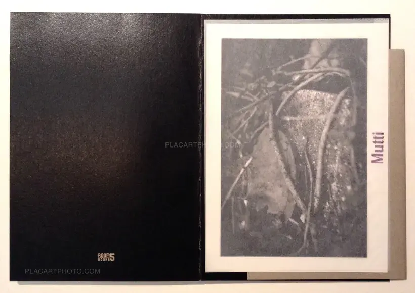 Andreas H. Bitesnich – Mutti (ONLY 100 COPIES SIGNED WITH PRINT)