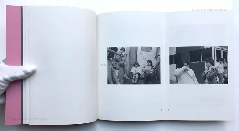 Susan Meiselas – Prince Street Girls