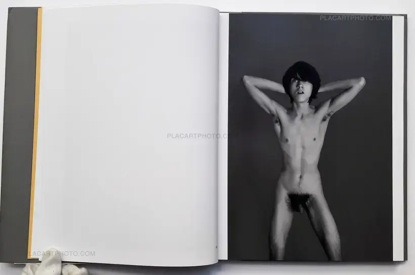Ryan McGinley – Everybody knows this is nowhere