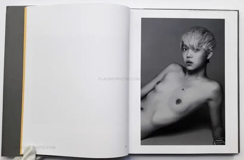 Ryan McGinley – Everybody knows this is nowhere