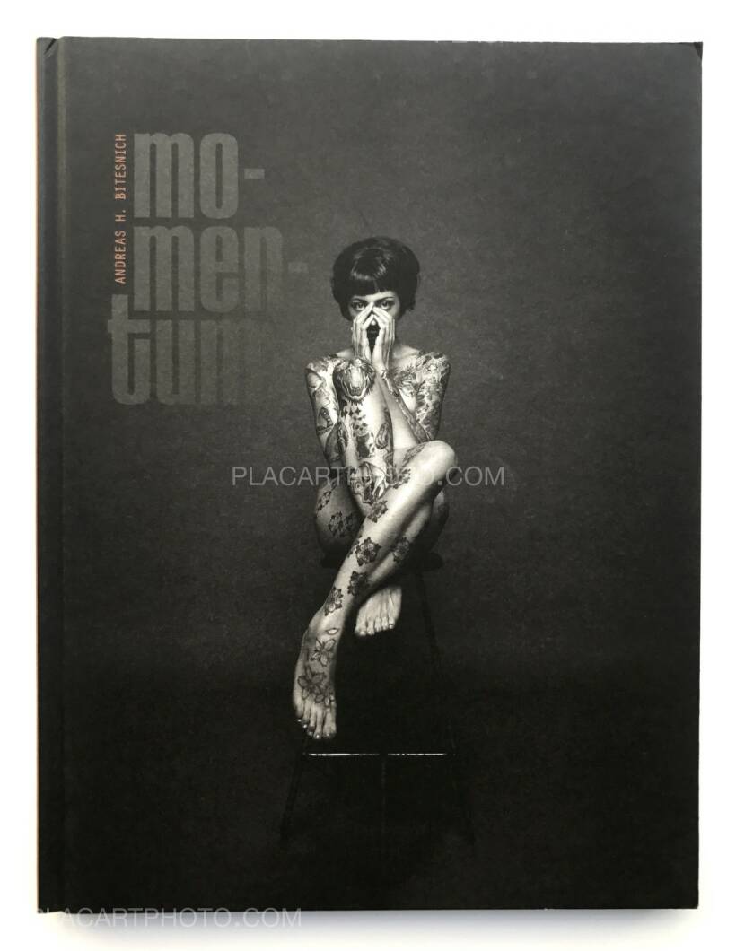 Andreas H. Bitesnich: MOMENTUM (SIGNED), Room5Books, 2018