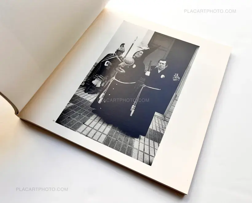 Cristina Garcia Rodero – ESPANA OCULTA (ASSOCIATION COPY)