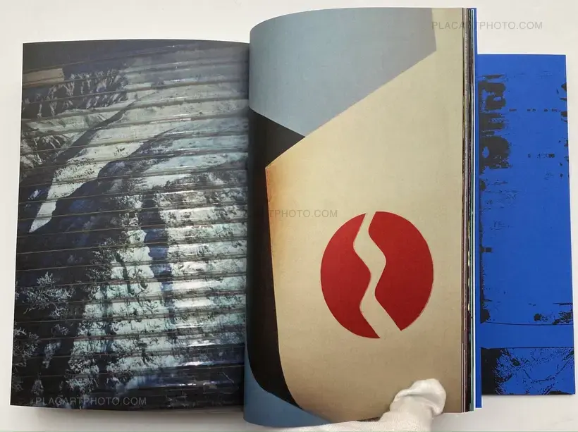 Koji Kitagawa – Photography 写真 (Last copy, seald copy, blue cover)