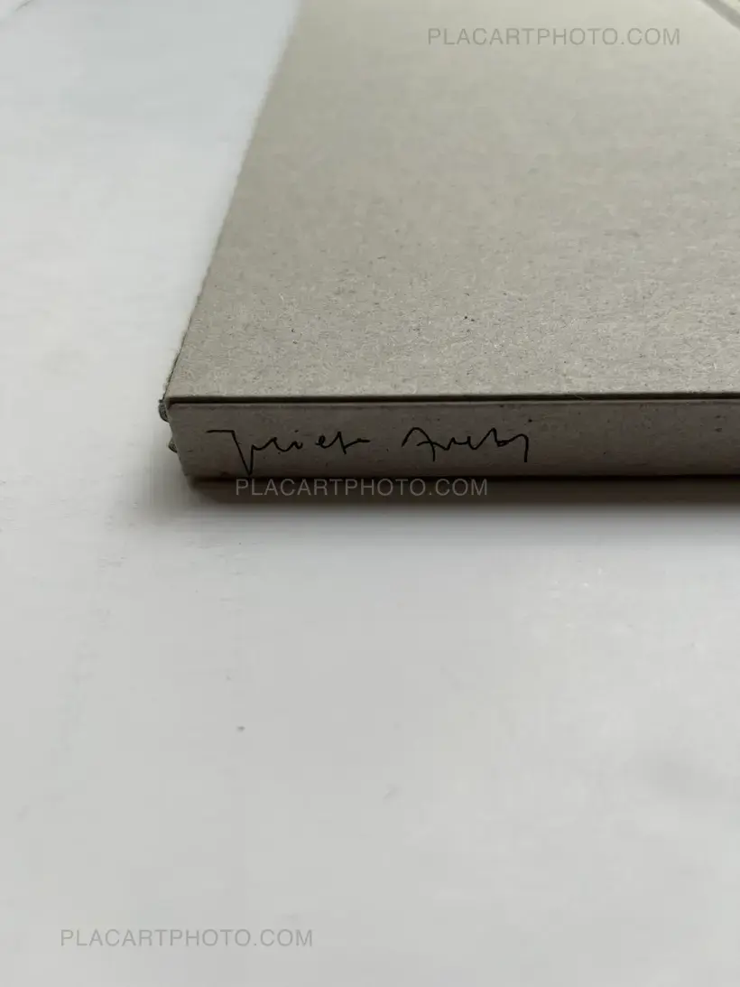 Julieta Averbuj – El juego de la madalena (signed)