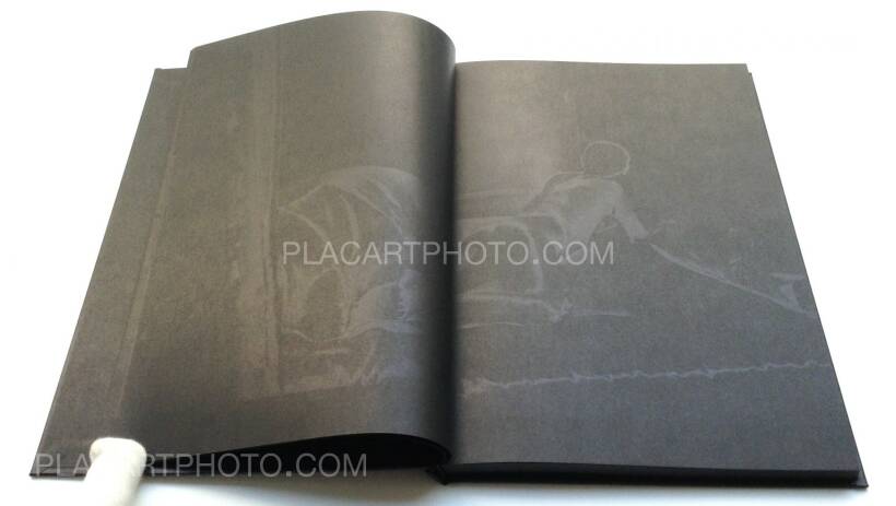 Sakiko Nomura: Another Black Darkness (Signed), Akio Nagasawa