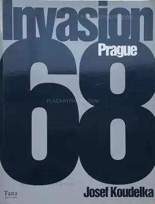 Josef Koudelka – Invasion Prague 68