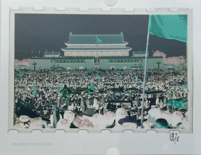 Xu Yong – NEGATIVES (WITH SIGNED PRINT)