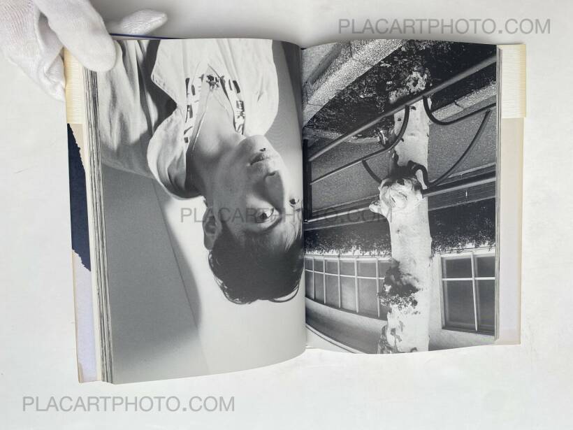再び写真へ / Futatabi Shashin e（Signed） - 荒木 経惟