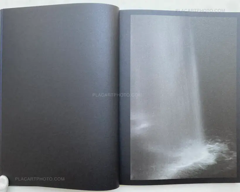 Rinko Kawauchi – HALO (SIGNED)