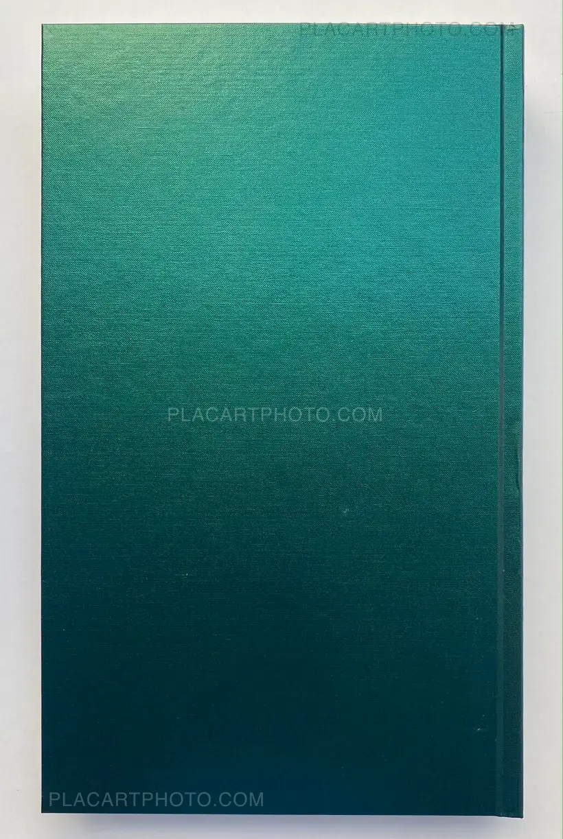 Tiane Doan na Champassak – VOYAGE AU CENTRE DE LA TERRE (SIGNED AND NUMBERED OF 300 COPIES)