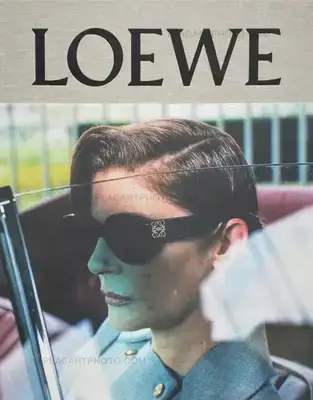 Fumiko Imano – LOEWE Fall Winter 2020 2021 runway collection Womenswear (NUMBERED)