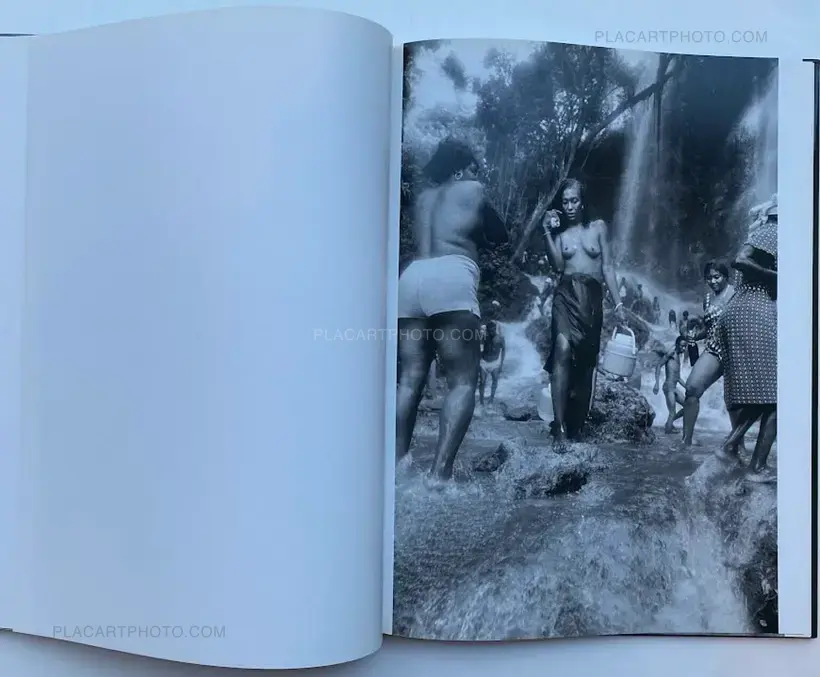 Bruce Gilden – HAITI