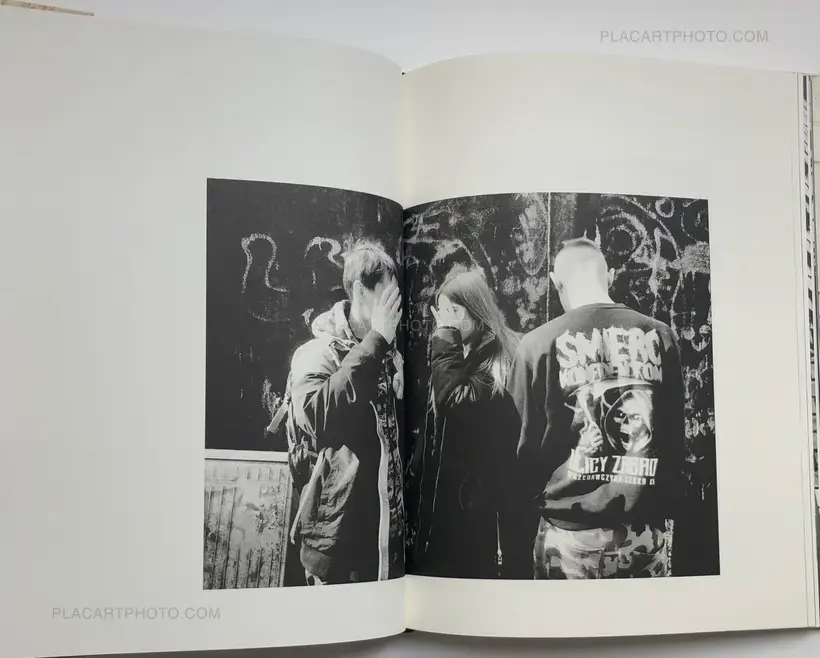 Lorenzo Castore – LAND (SIGNED)