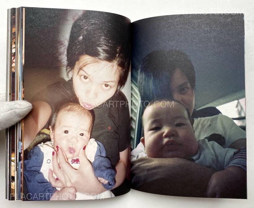 サイン入り‼️ Self-Portraits / Yurie Nagashima Yurie Nagashima – Self-Portraits – Perimeter Books