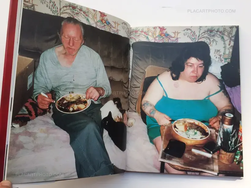Richard Billingham – Ray's a laugh