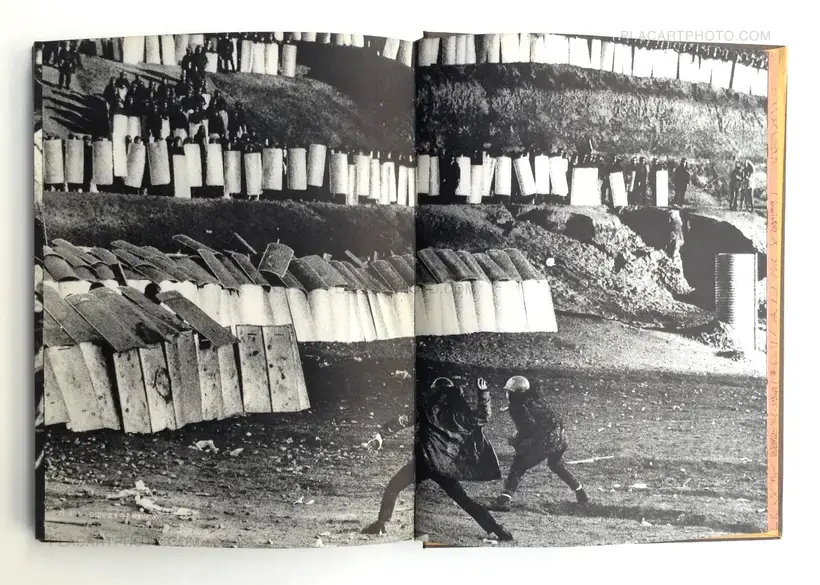 Tadao Mitome – Sanrizuka - Moeru Hokuso daichi / Document 1966-1971 (WITH OBI)