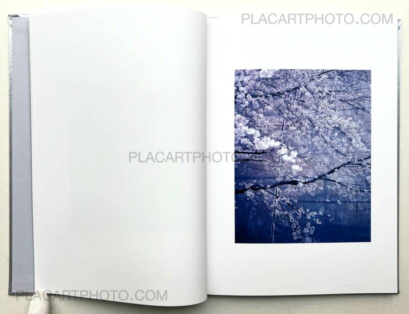 Kazuyoshi Usui: Showa 99 (Special edition A), Zen Foto Gallery