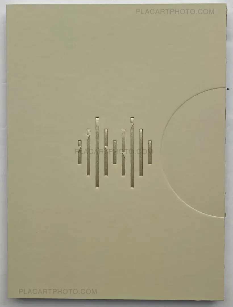Irene Zottola – Lejos de la Tierra (LTD EDT)