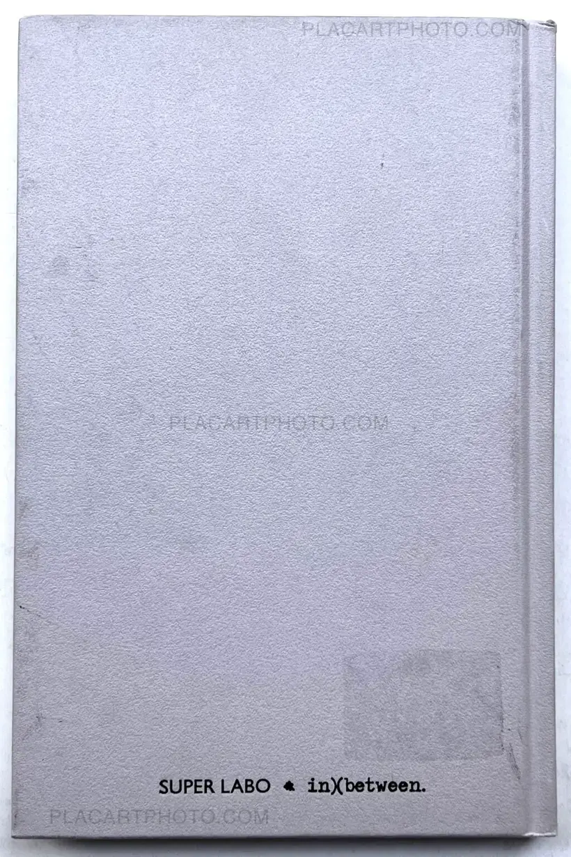 Lin Zhipeng – 123 POLAROIDS (Gray cover)