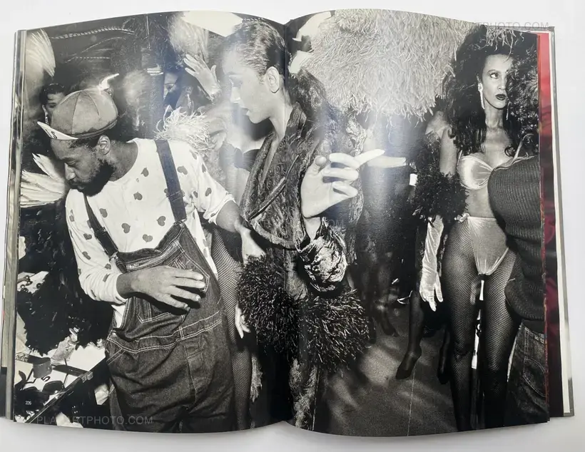 William Klein – MODE IN & OUT (SIGNED)