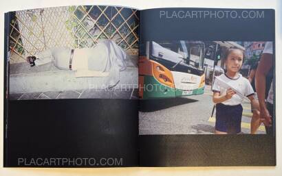 Chan Wai Kwong,THE SHIRT IS INSIDE OUT (SIGNED)