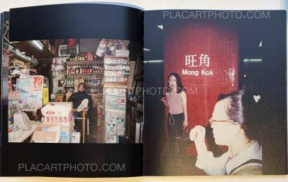 Chan Wai Kwong,THE SHIRT IS INSIDE OUT (SIGNED)