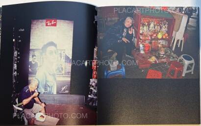 Chan Wai Kwong,THE SHIRT IS INSIDE OUT (SIGNED)