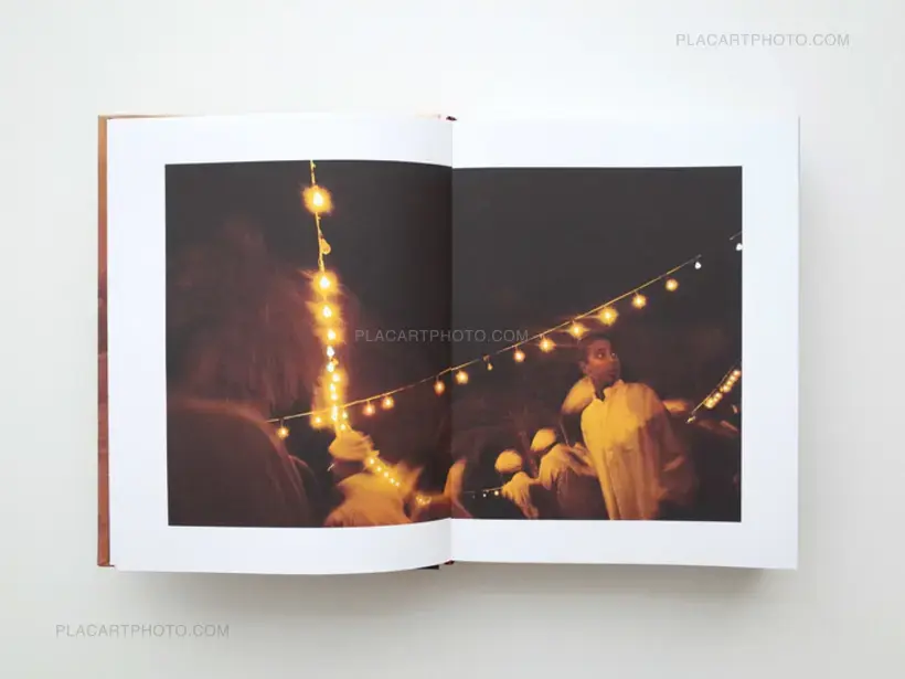 Laura El-Tantawy – In the Shadow of the Pyramids (signed)