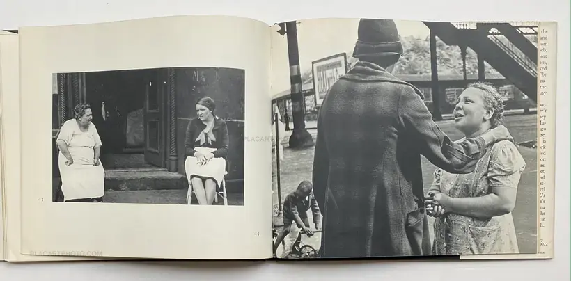 Helen Levitt – A WAY OF SEEING (FIRST HARDCOVER EDT)