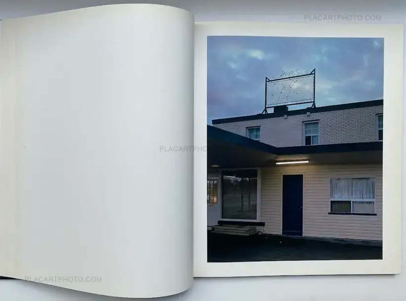 Alec Soth – NIAGARA