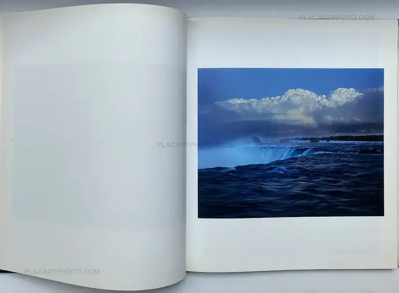 Alec Soth – NIAGARA