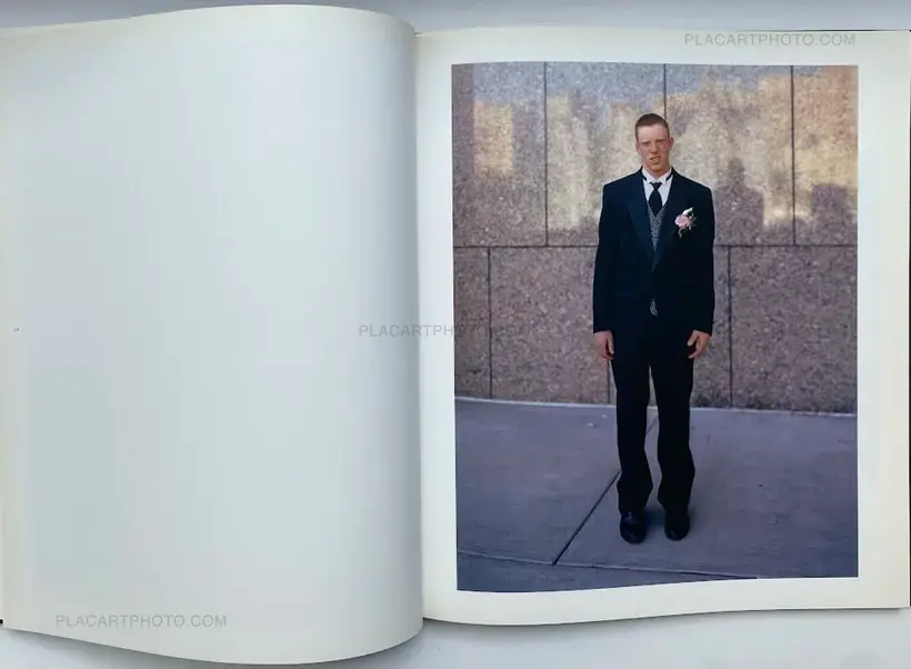 Alec Soth – NIAGARA