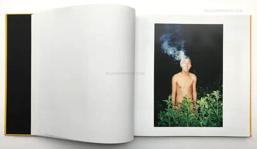 Ren Hang – REPUBLIC