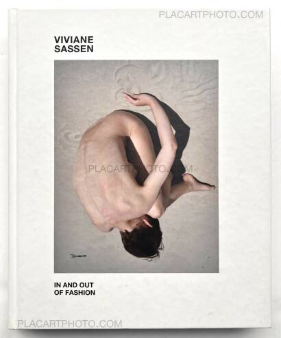 Viviane Sassen,IN AND OUT OF FASHION