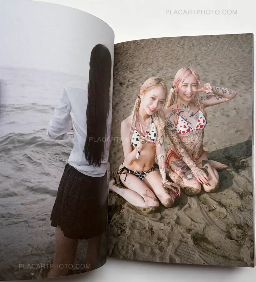 Jeanne Narquin – girls (SIGNED)