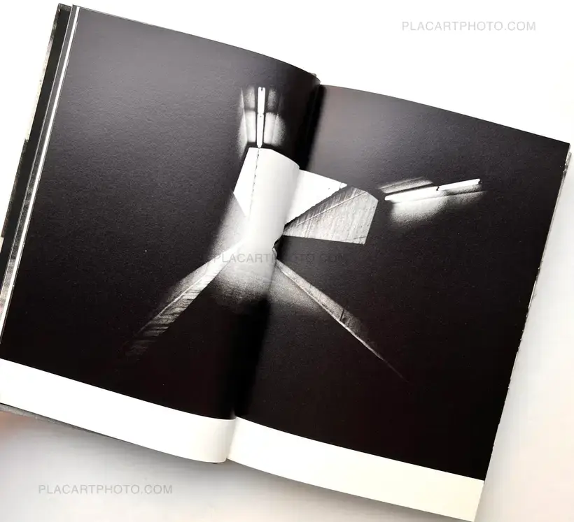 Daido Moriyama – Terayama (Signed and numbered)