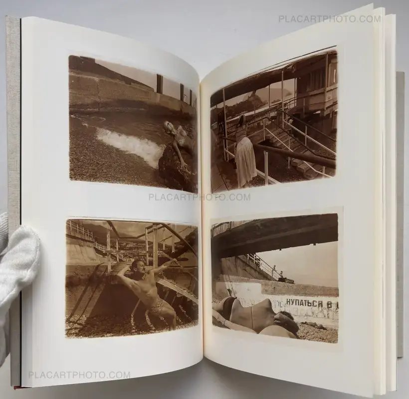 Boris Mikhailov – Crimean Snobbism