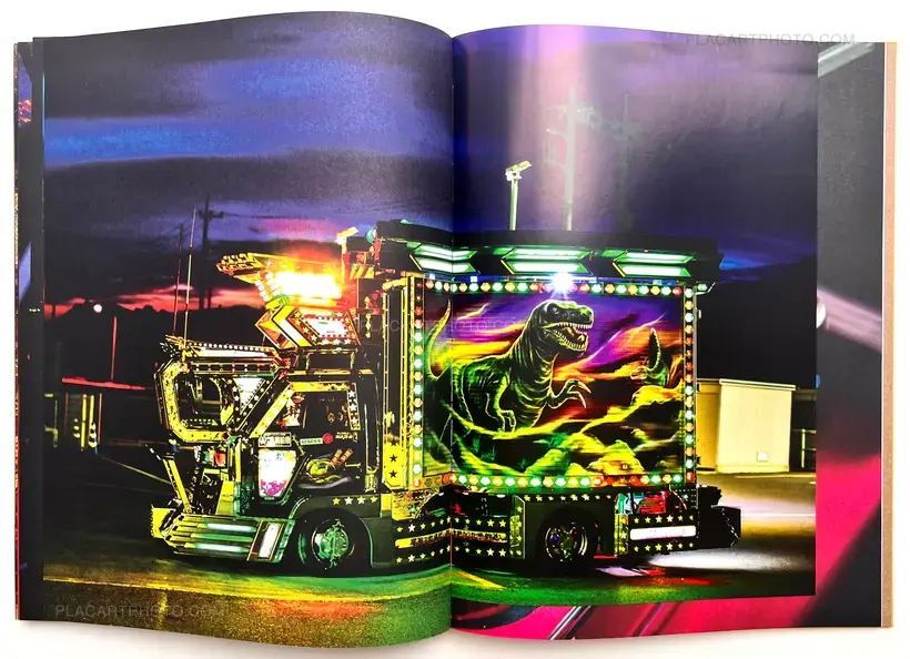 Julie Glassberg – Dekotora (Signed)