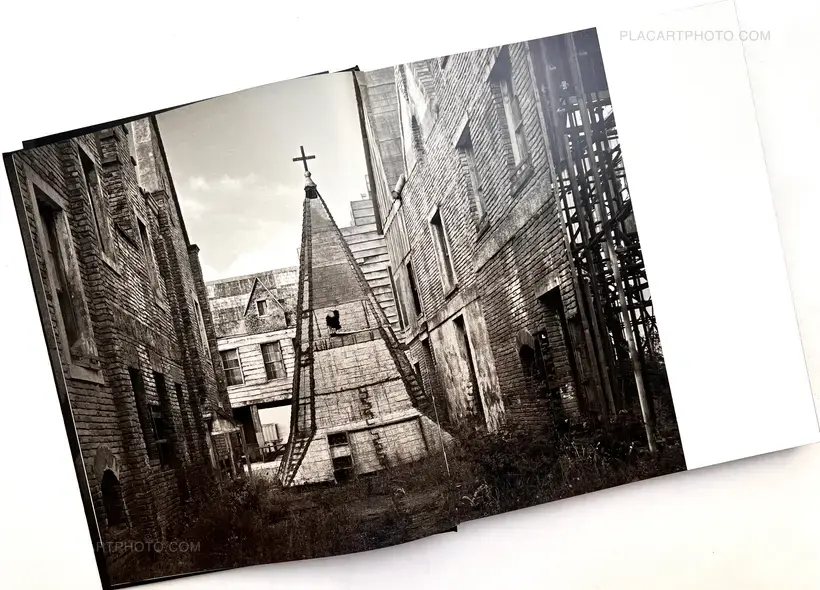 Riccardo Tisci – VISIONAIRE 60 RELIGION (WITH BOX)